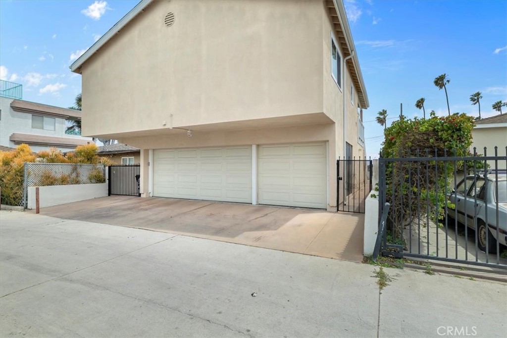 320 W 19th Street 1