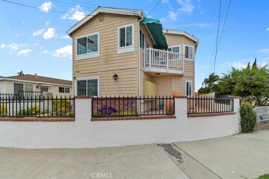 320 W 19th Street 1