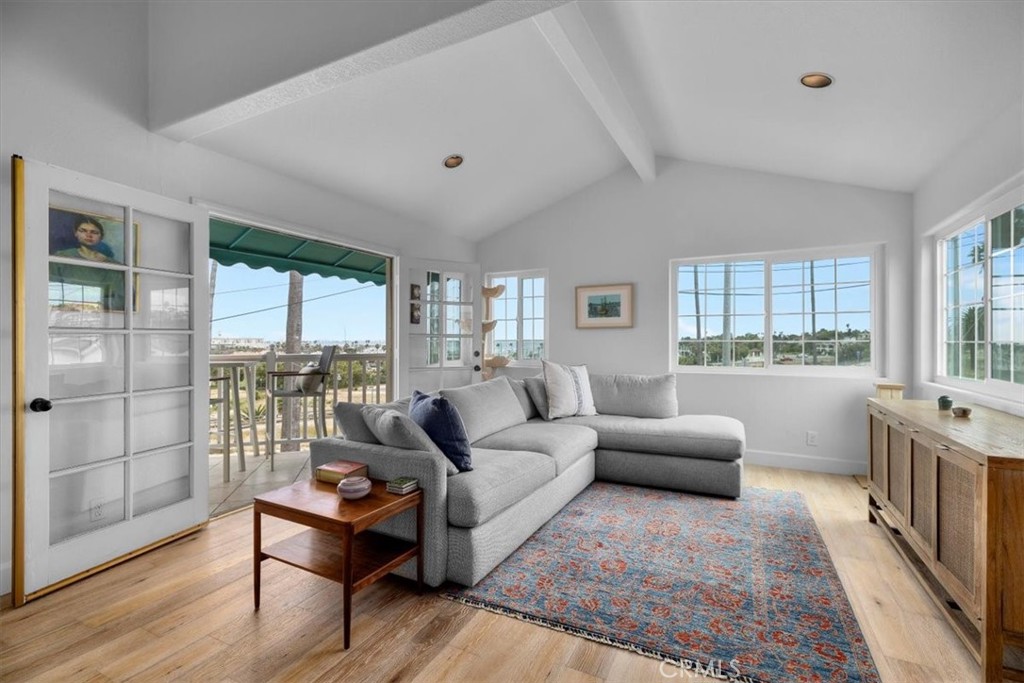 320 W 19th Street 1