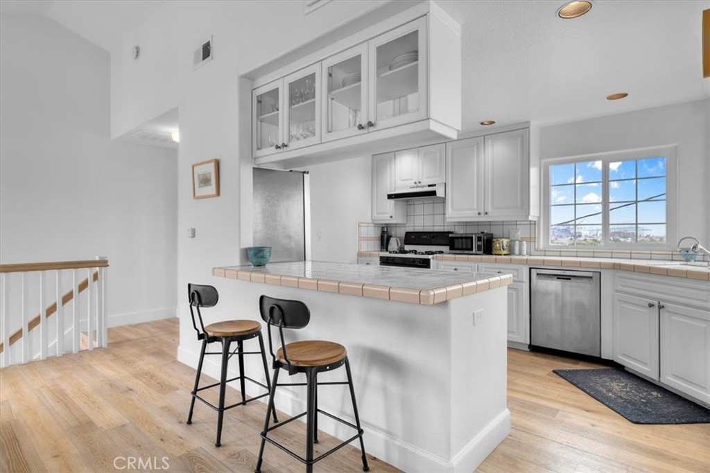 320 W 19th Street 1