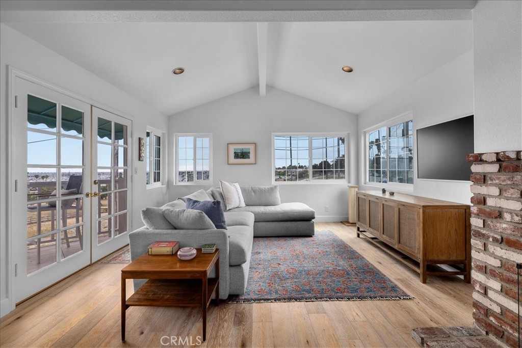 320 W 19th Street 1