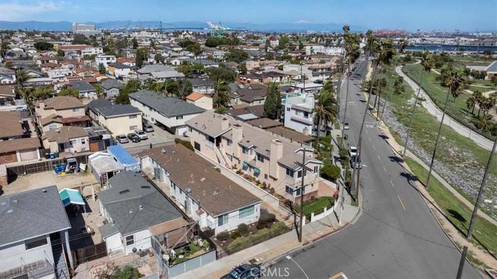 320 W 19th Street 1