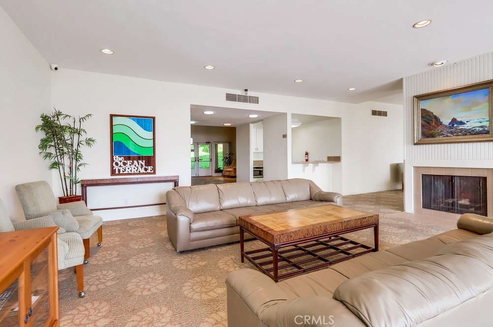 3200 La Rotonda Drive 407