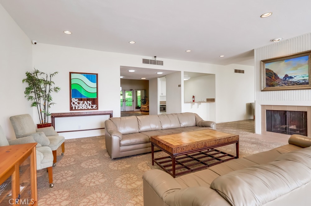 3200 La Rotonda Drive 407