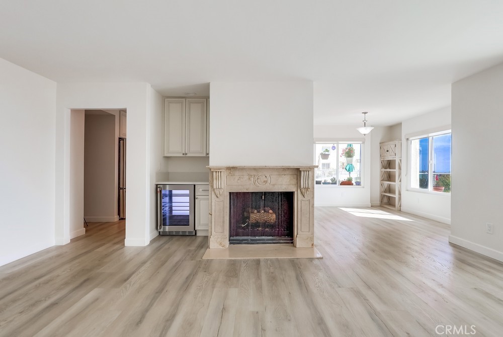 3200 La Rotonda Drive 407