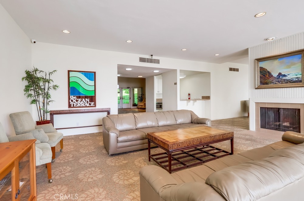 3200 La Rotonda Drive 407