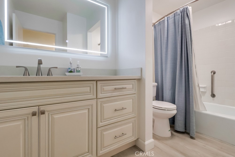 3200 La Rotonda Drive 407