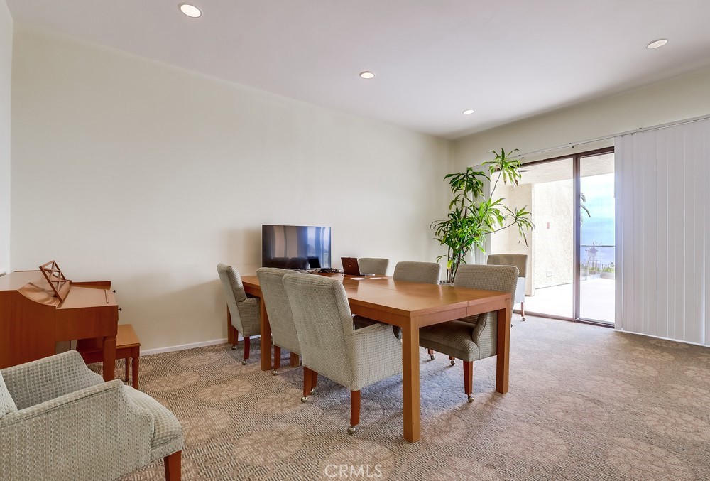 3200 La Rotonda Drive 407