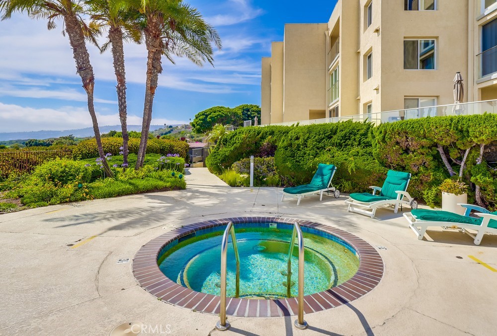 3200 La Rotonda Drive 407