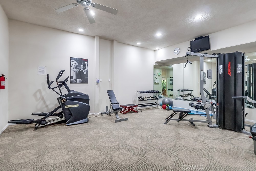 3200 La Rotonda Drive 407