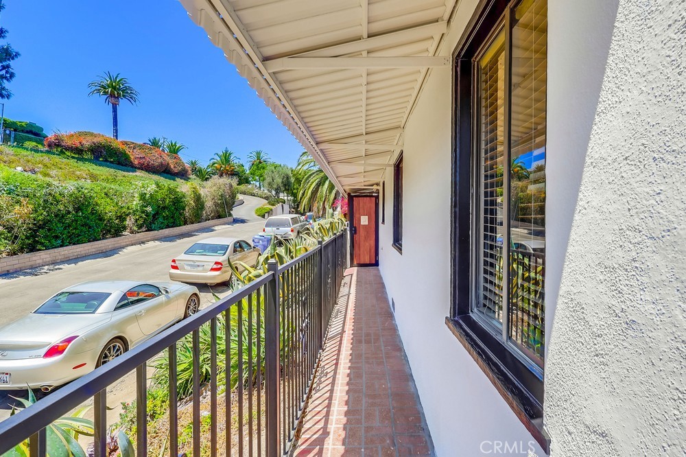 1066 W 1st Street
