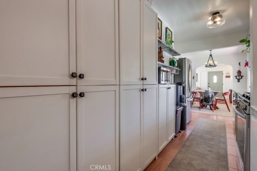 1066 W 1st Street