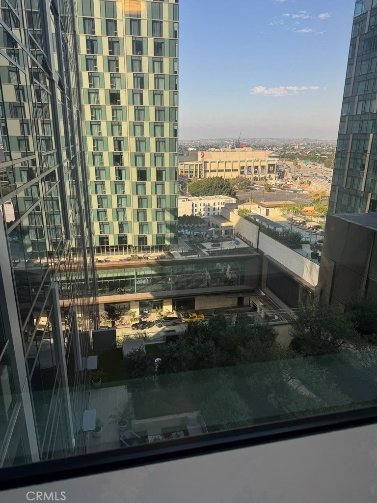 877 Francisco Street 1510