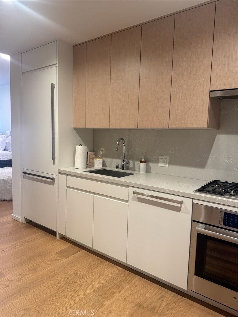 877 Francisco Street 1510