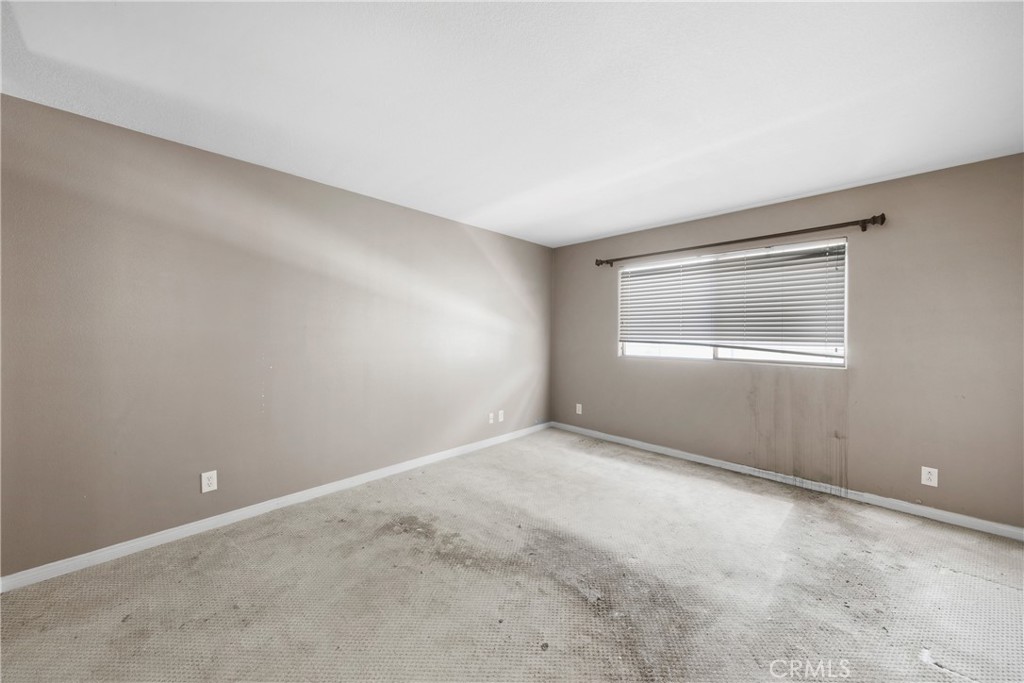 2222 S Mesa Street 8