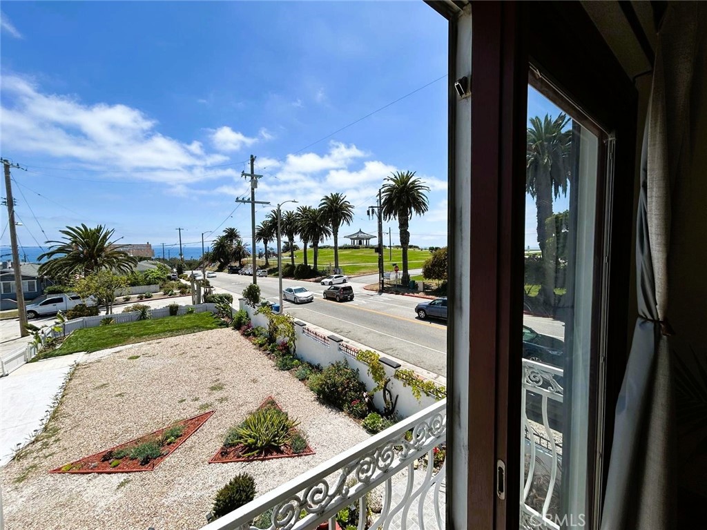 3622 S Gaffey Street