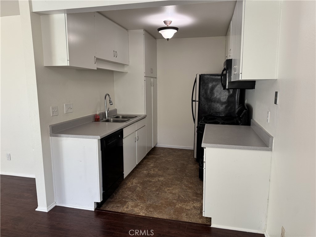 374 S Miraleste Drive 413