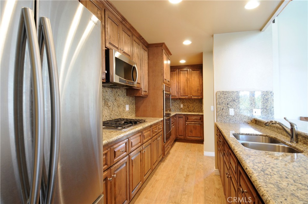 374 S Miraleste Drive 413