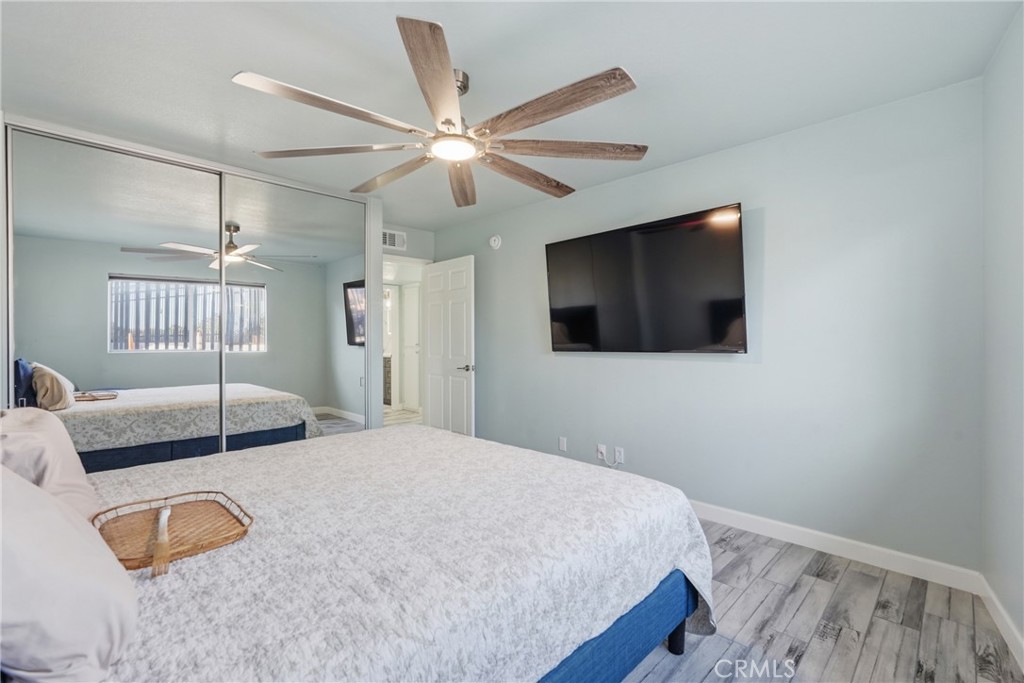 2222 S Mesa