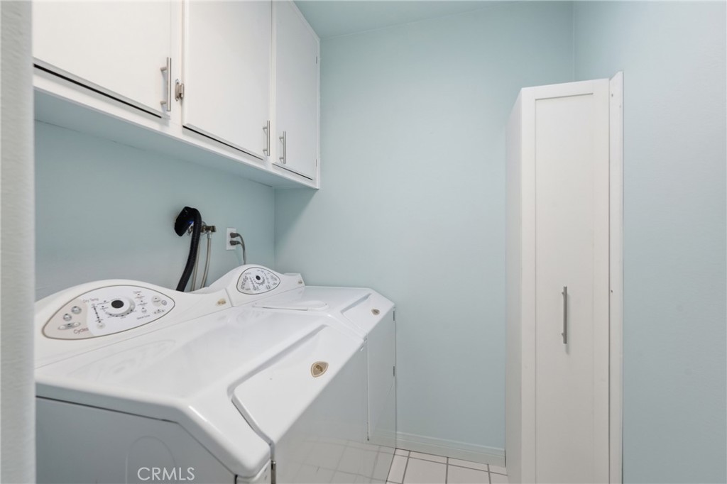 2222 S Mesa