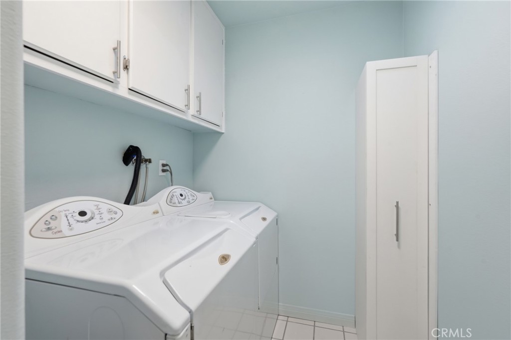 2222 S Mesa