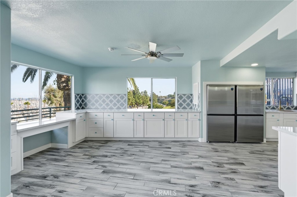 2222 S Mesa