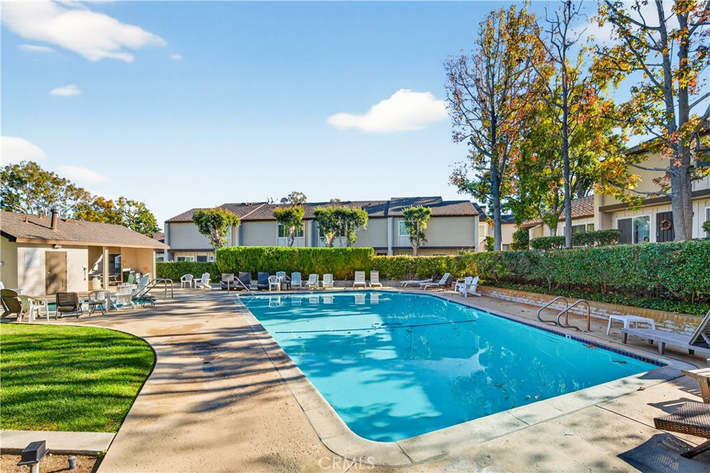1715 Byerton Court