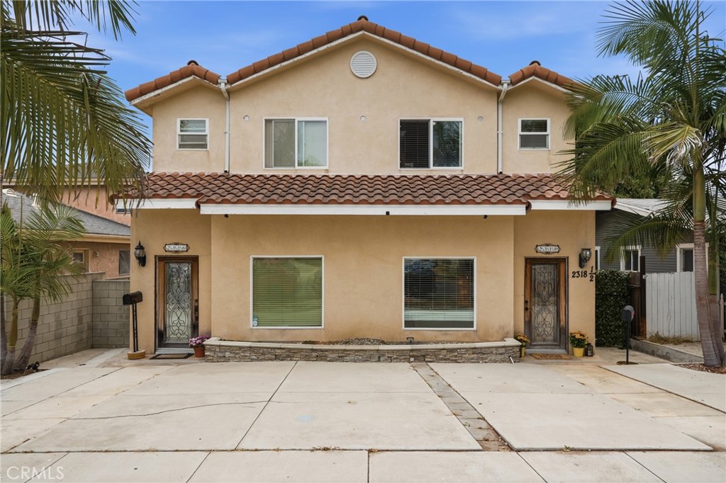 2316 S Alma
