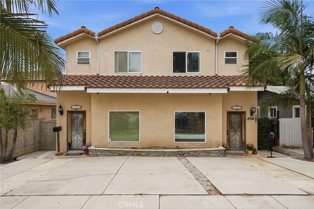 2316 S Alma