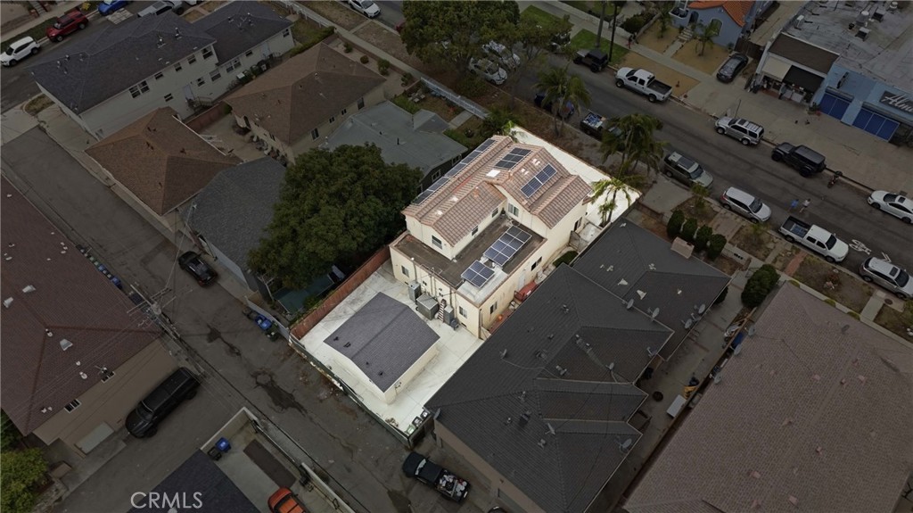 2316 S Alma