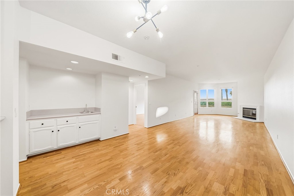 2600 E 20th Street 103A
