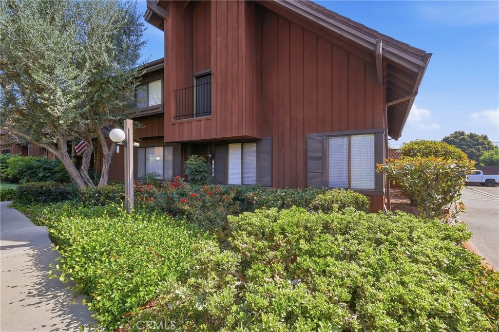 2074 Mount Shasta