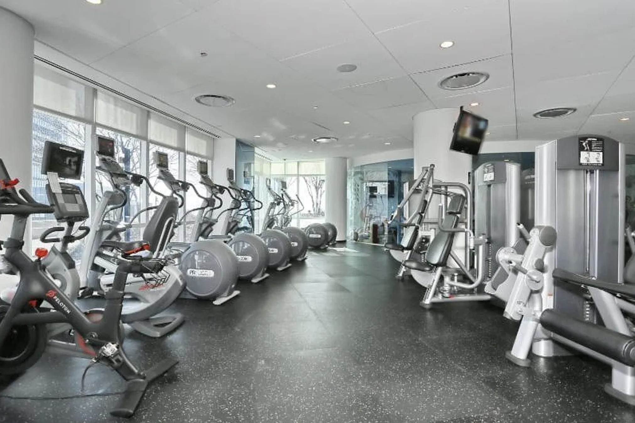 77 HUDSON ST Unit: 4203