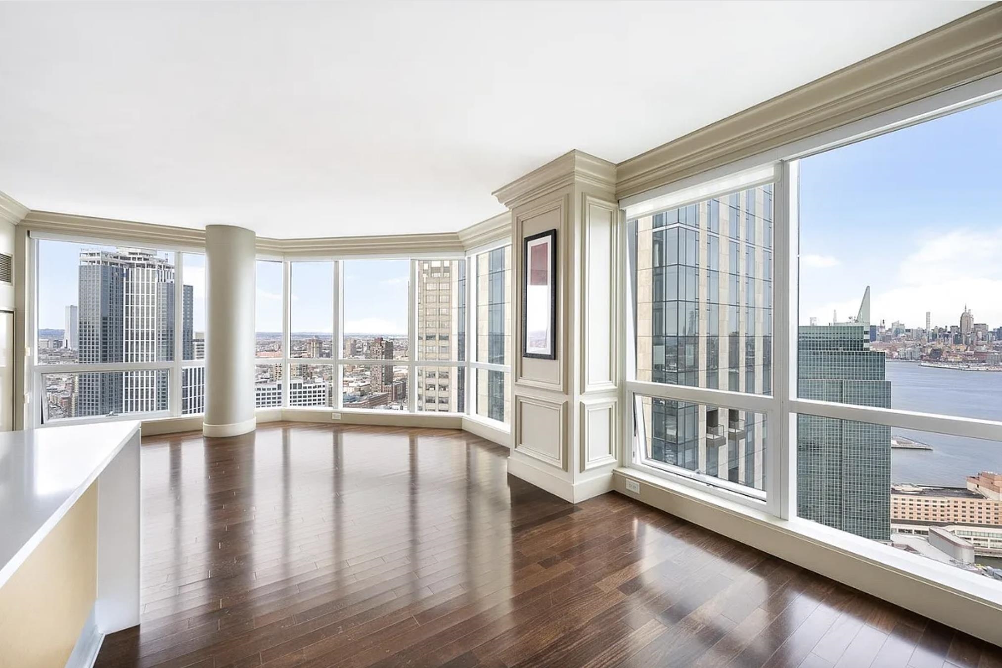 77 HUDSON ST Unit: 4203