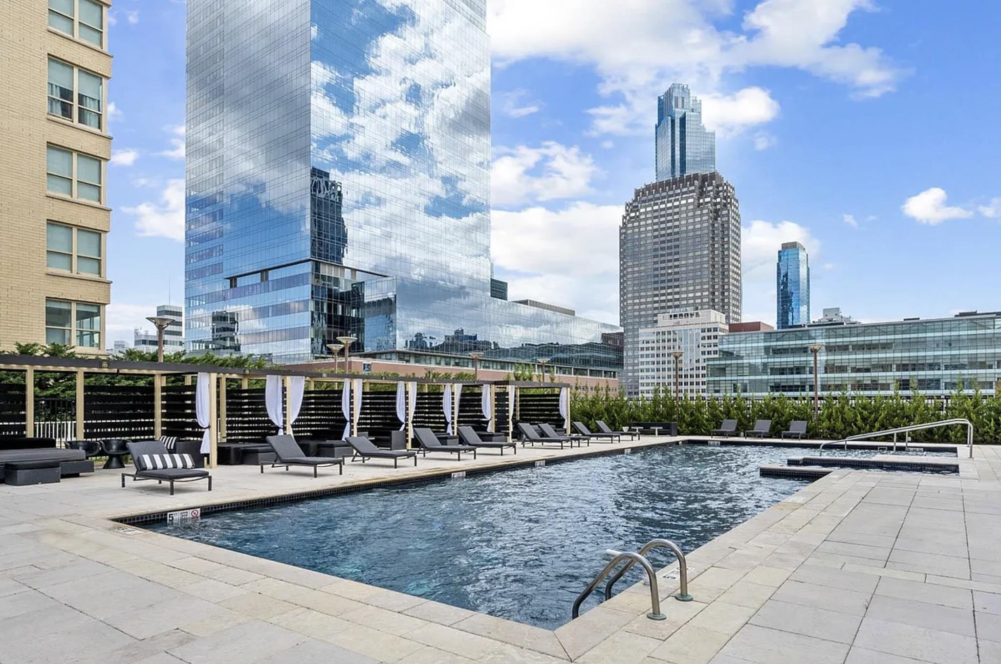 88 MORGAN ST Unit: 4509