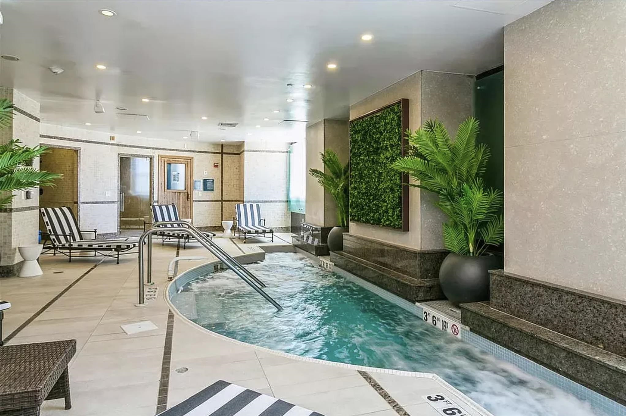 88 MORGAN ST Unit: PH72