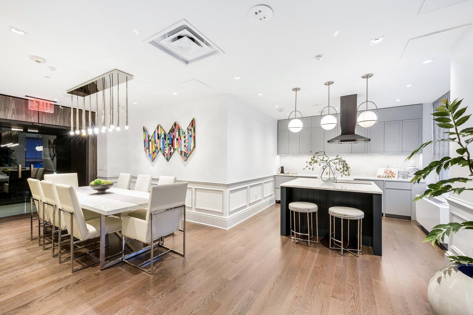 88 MORGAN ST Unit: PH72