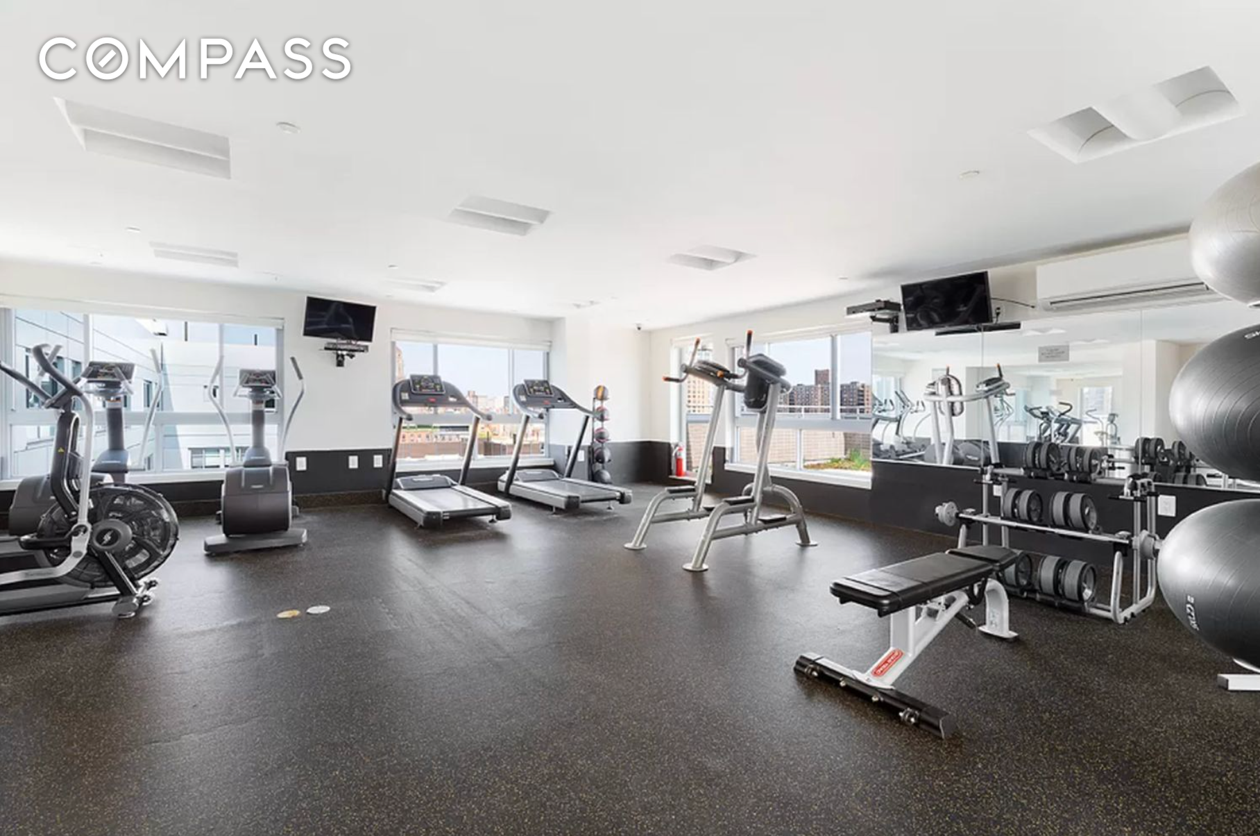 171 W 131st Street PH4
