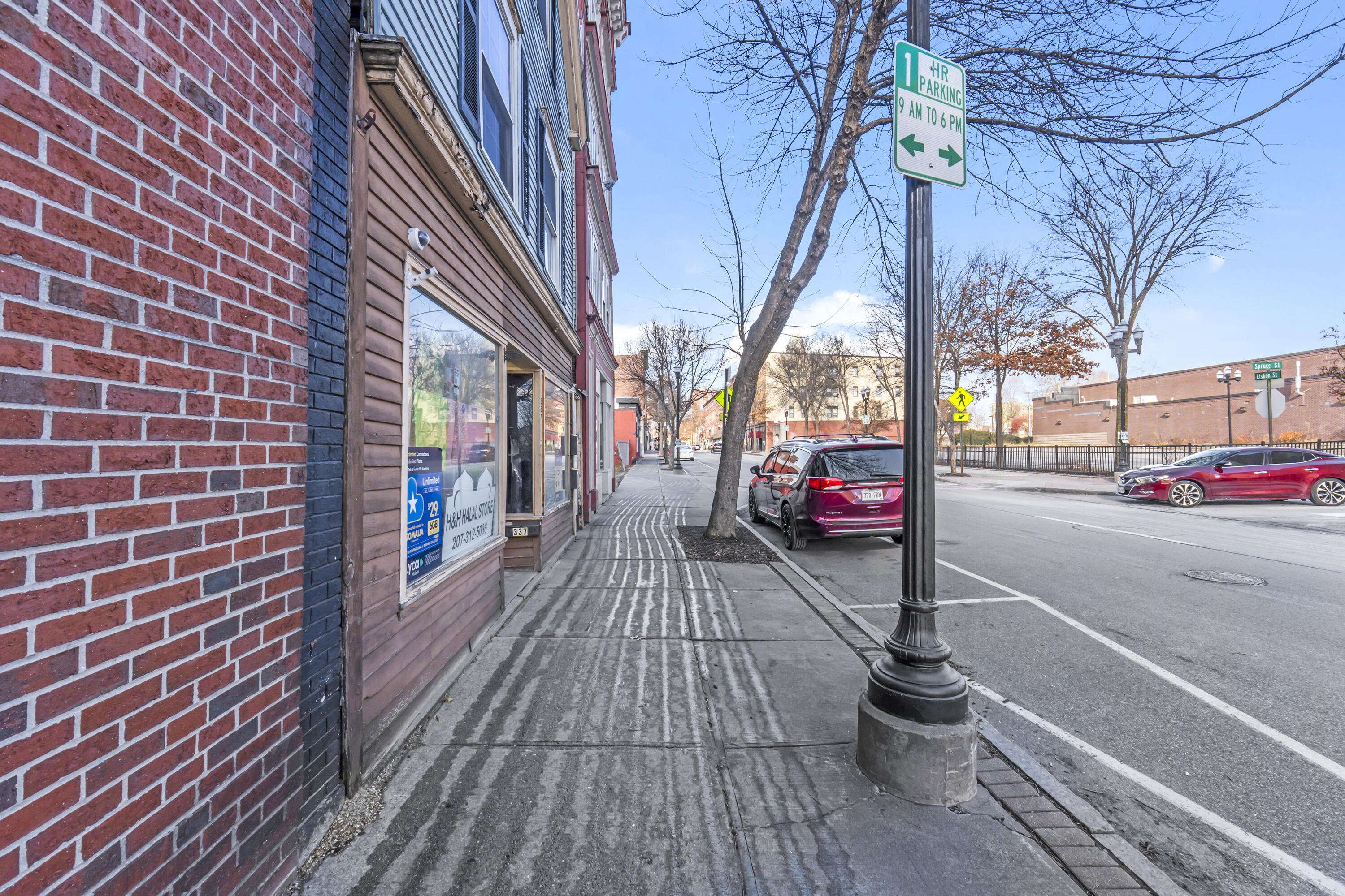 337 Lisbon Street
