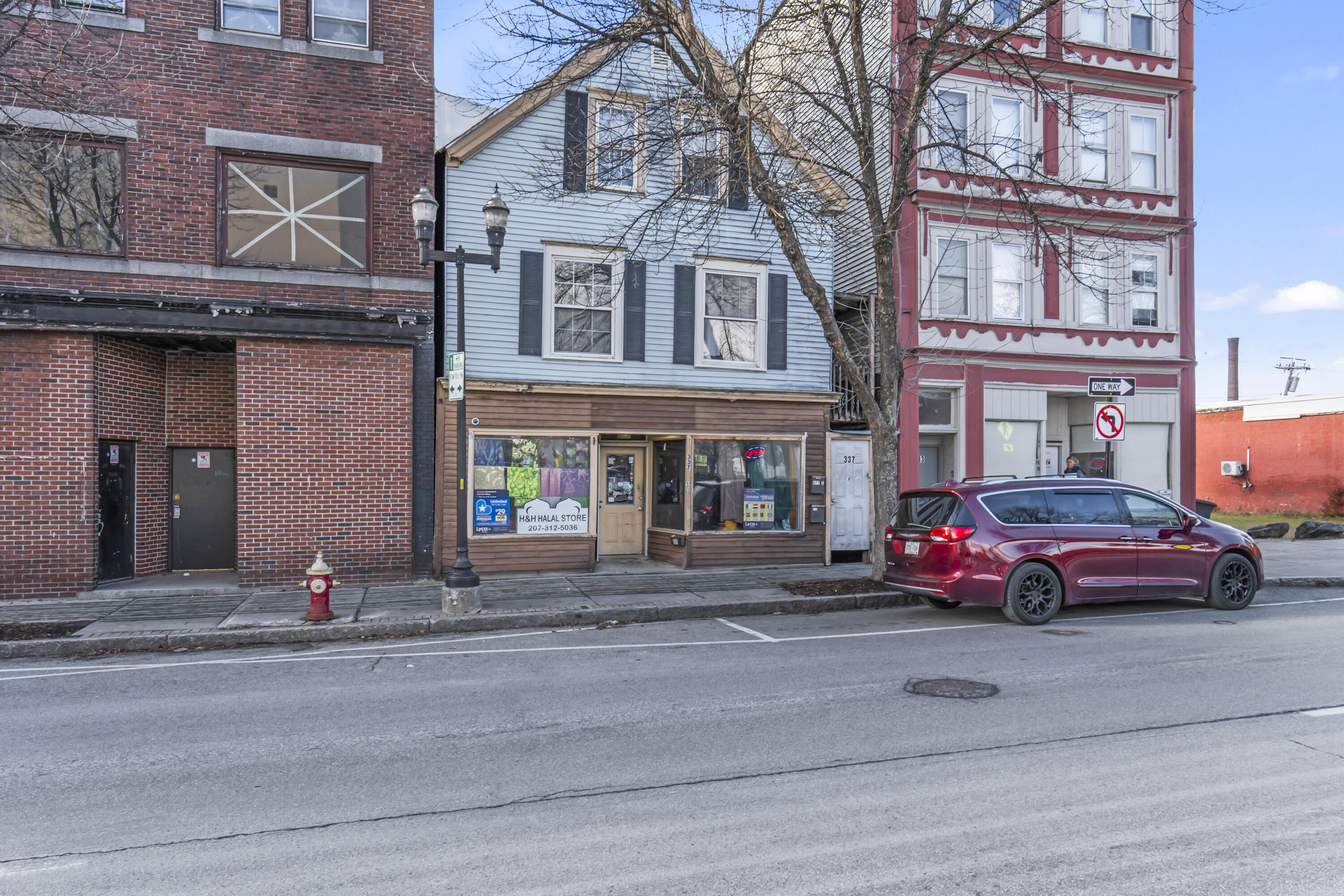 337 Lisbon Street