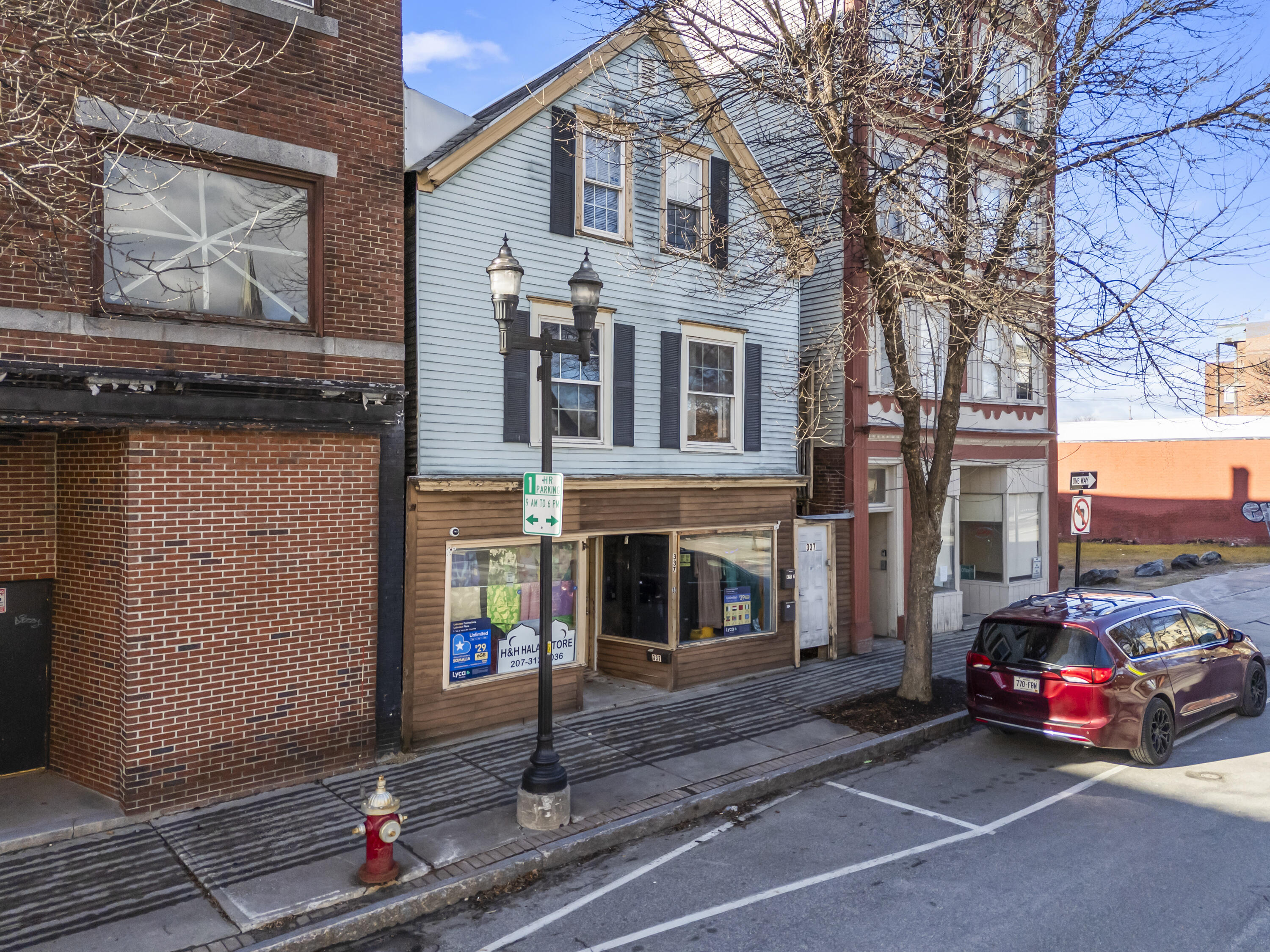 337 Lisbon Street