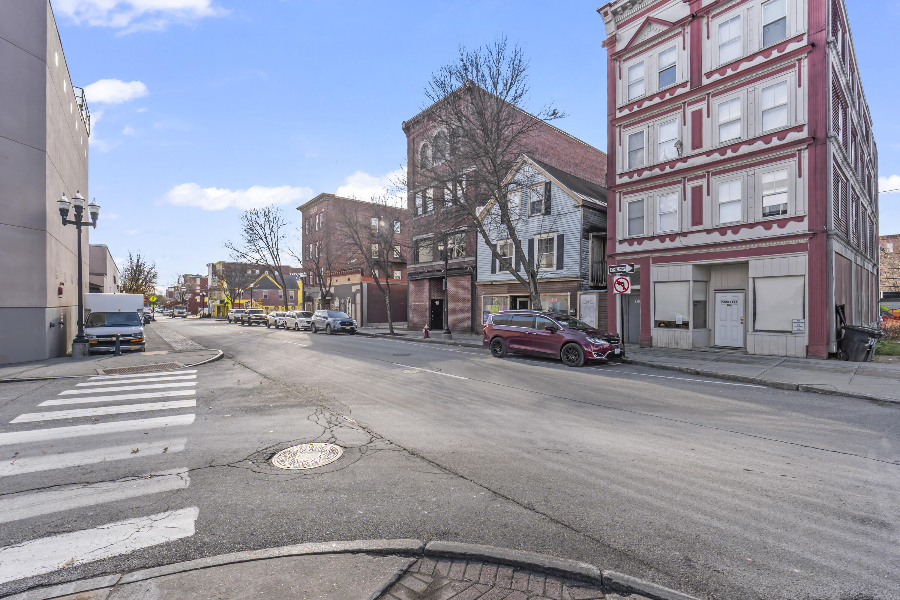 337 Lisbon Street