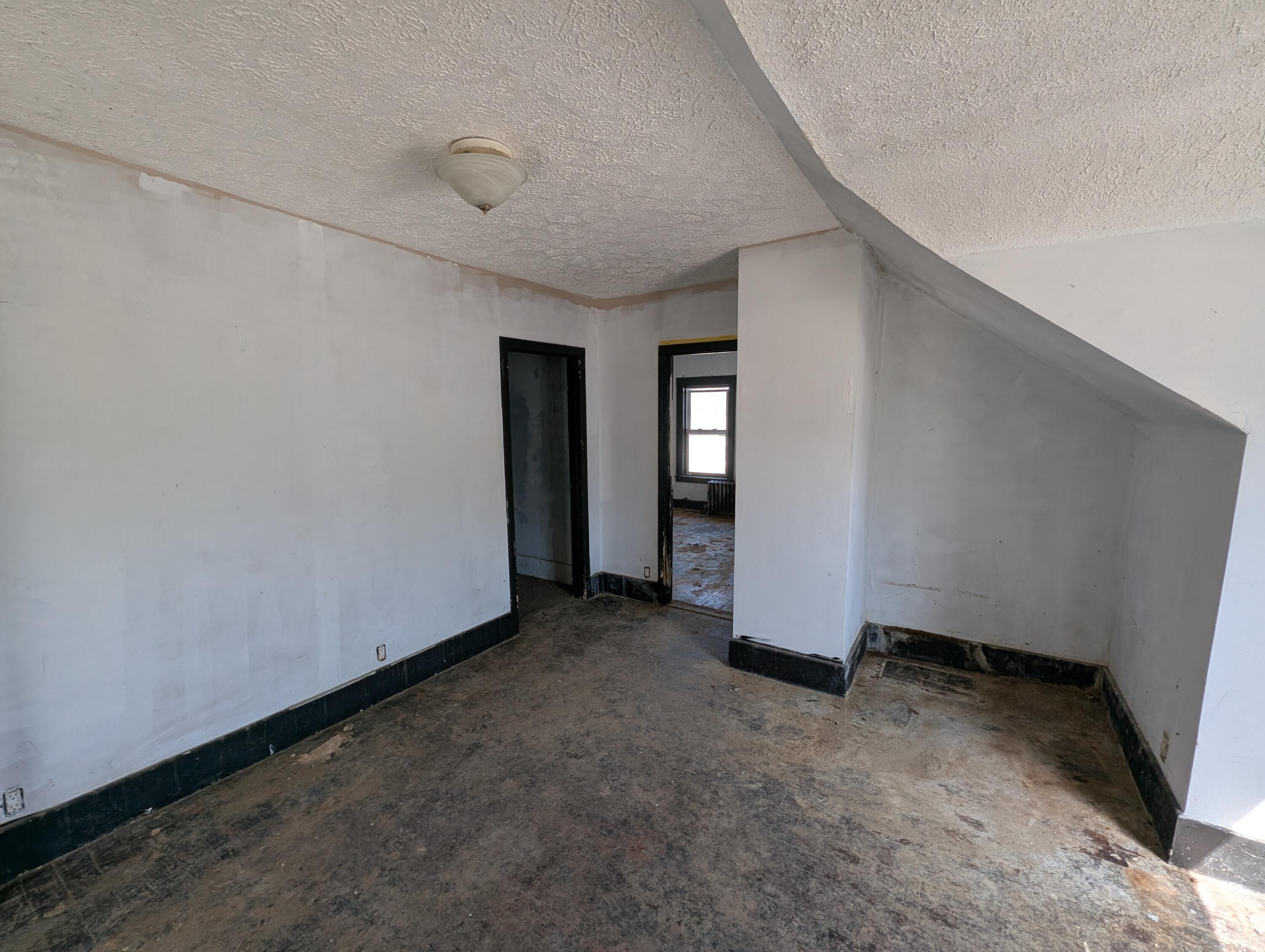 113 7th Street