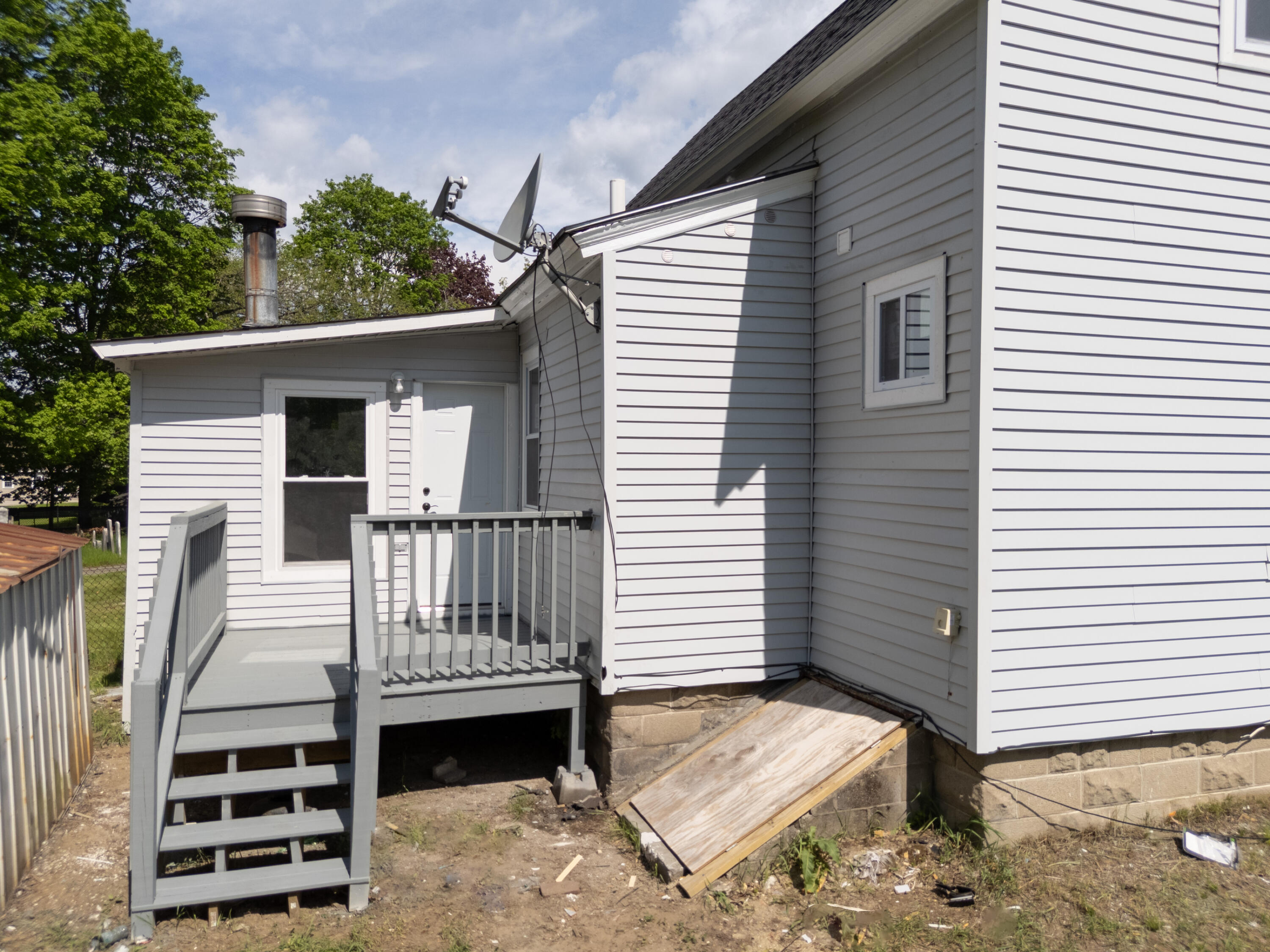 363 Lisbon Street