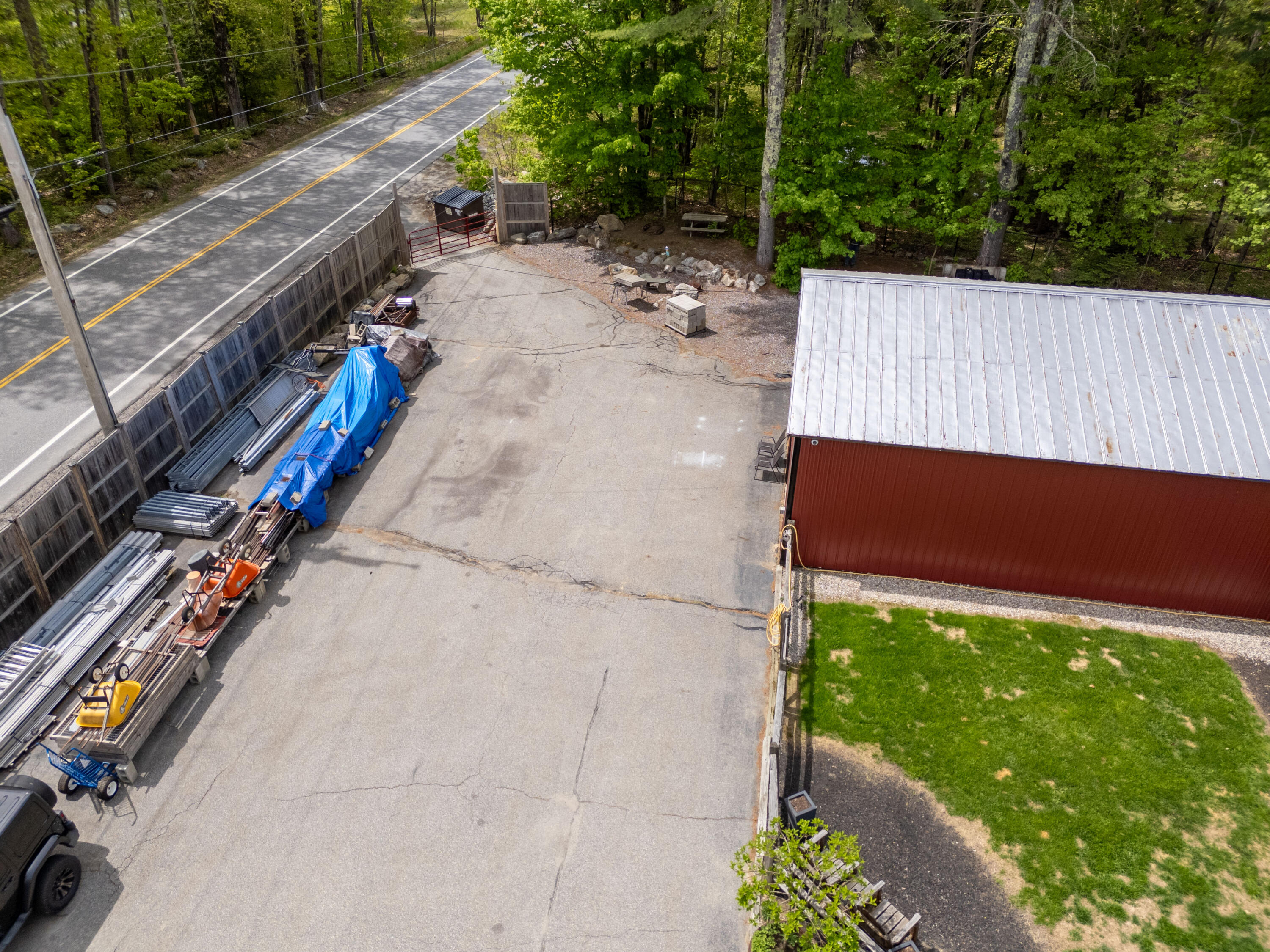 786 Howes Corner Road