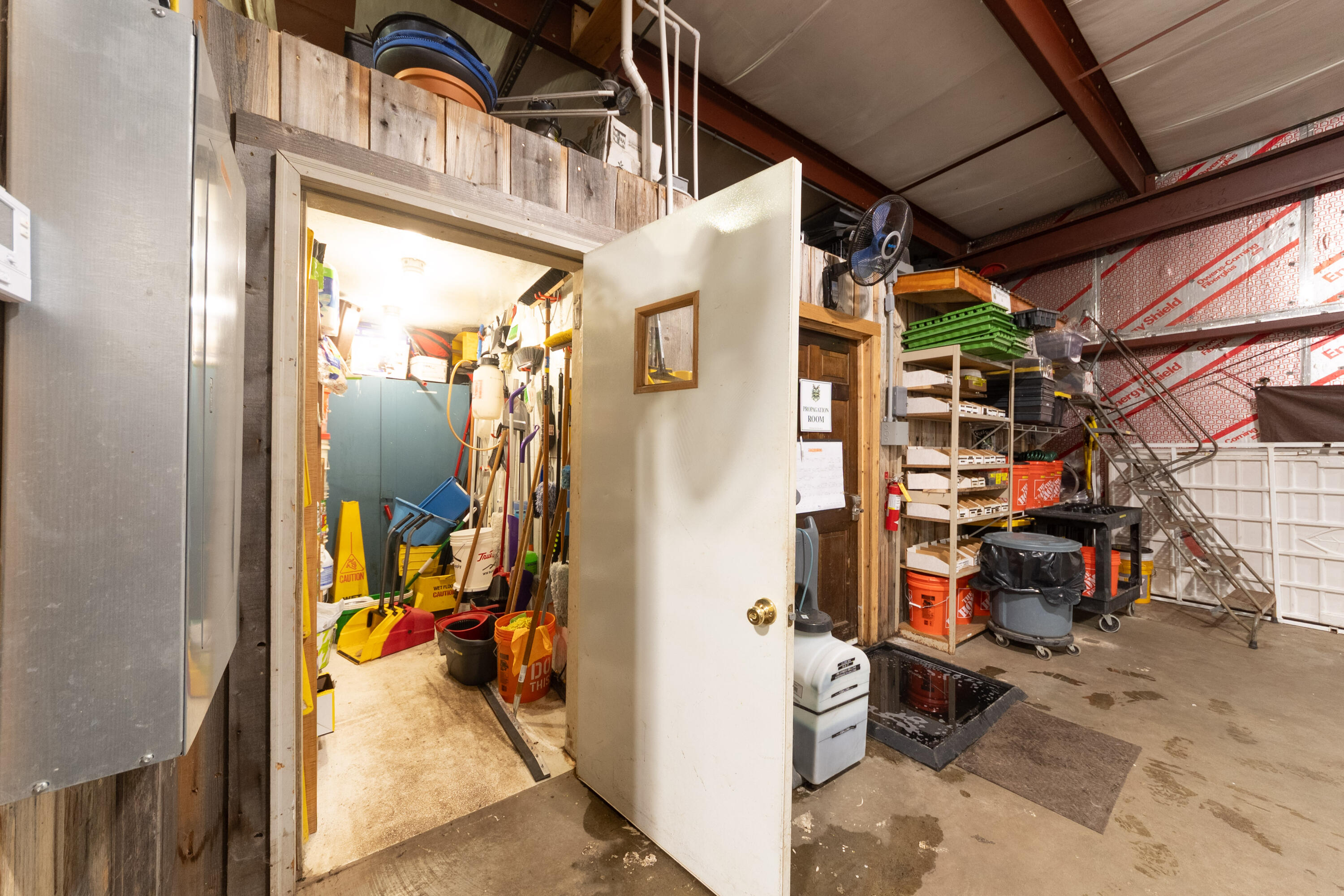 786 Howes Corner Road
