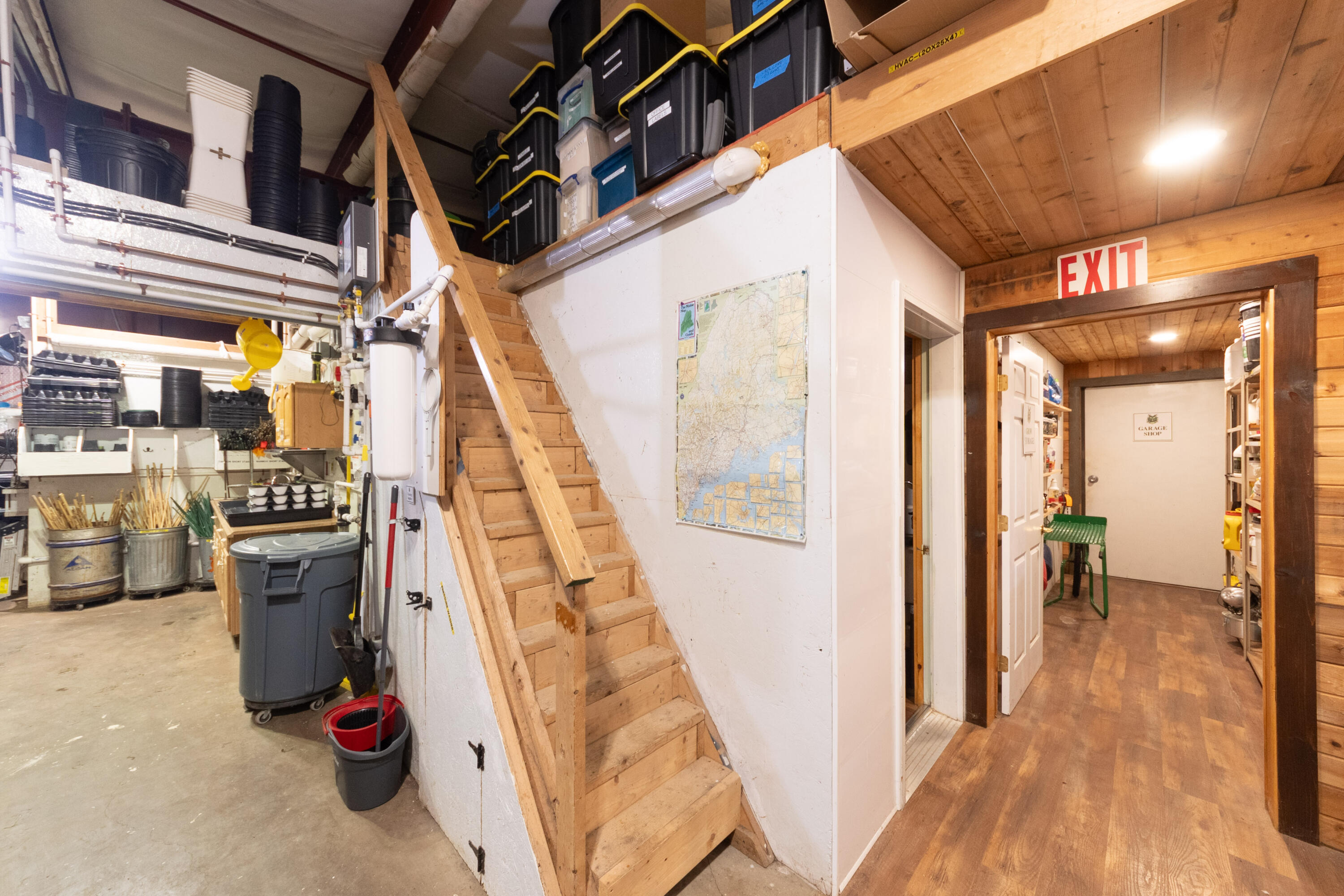786 Howes Corner Road