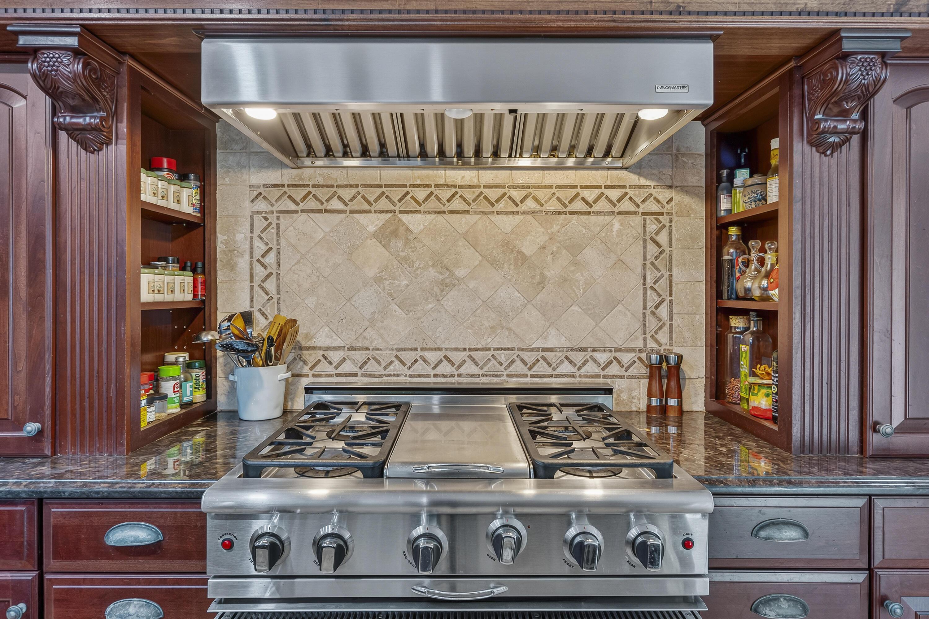4 Pleasant Hill Road