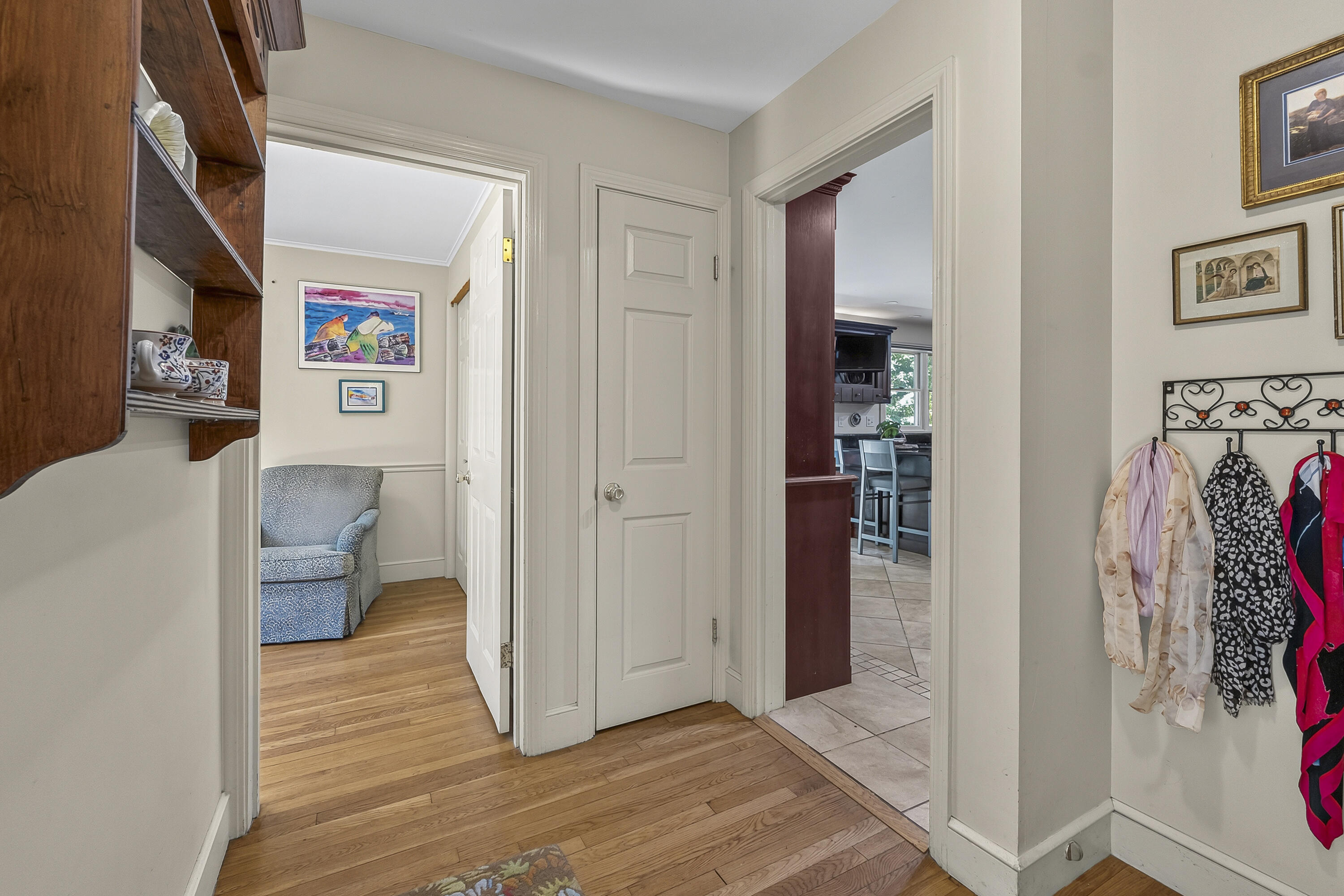 4 Pleasant Hill Road