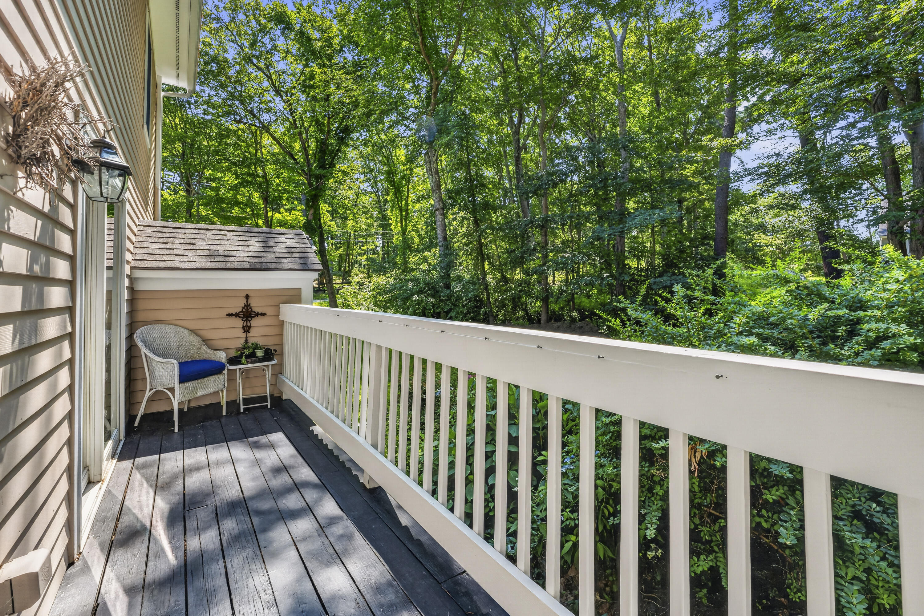 4 Pleasant Hill Road